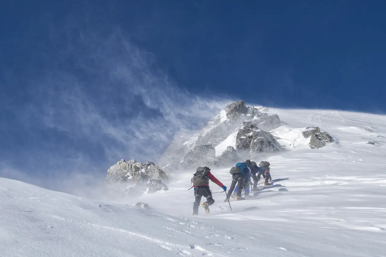 Read more about the article Alpinism, the Art of Conquering Peaks