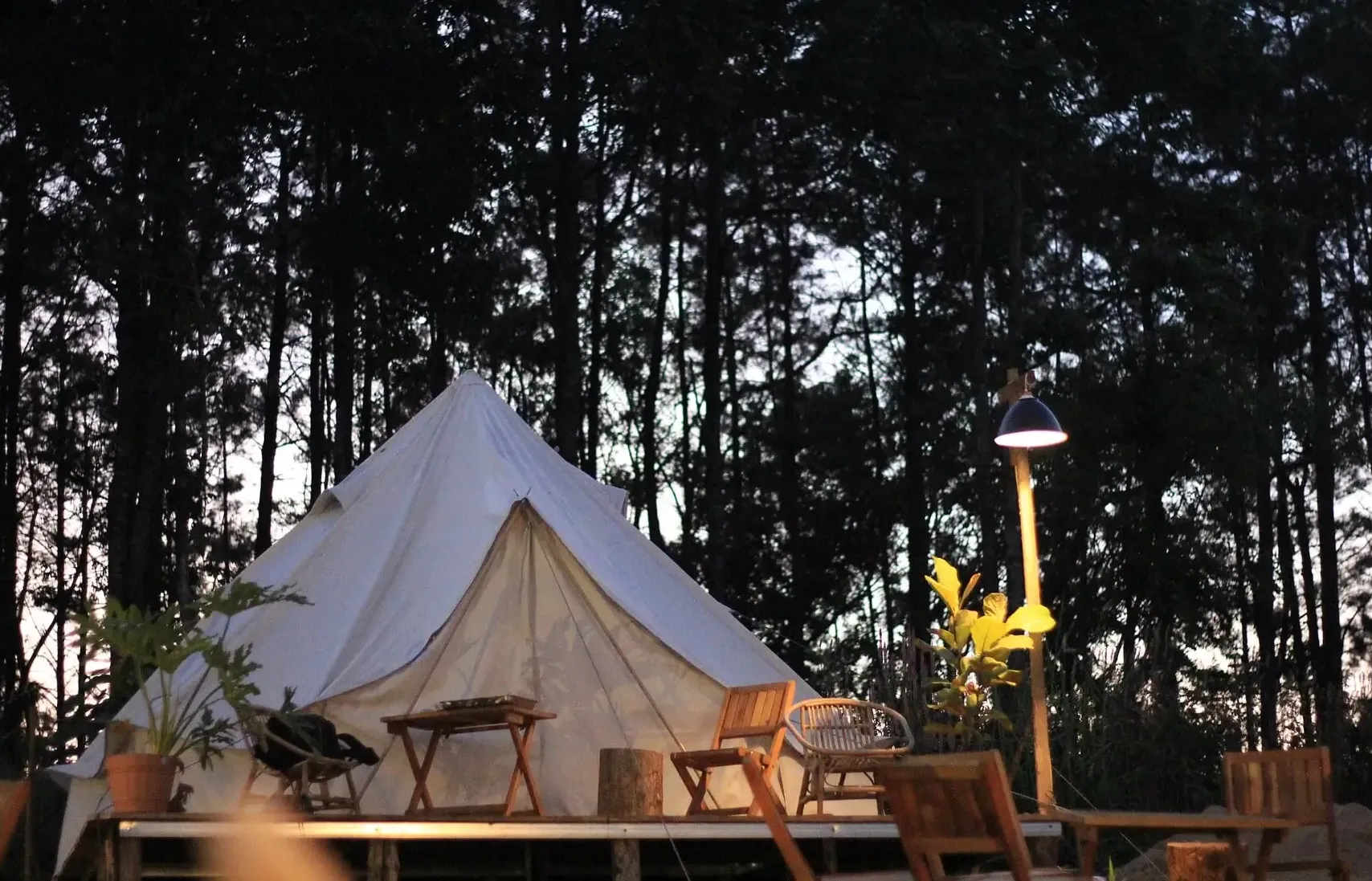 Read more about the article Glamping, a Luxurious Way of Having Outdoor Experience